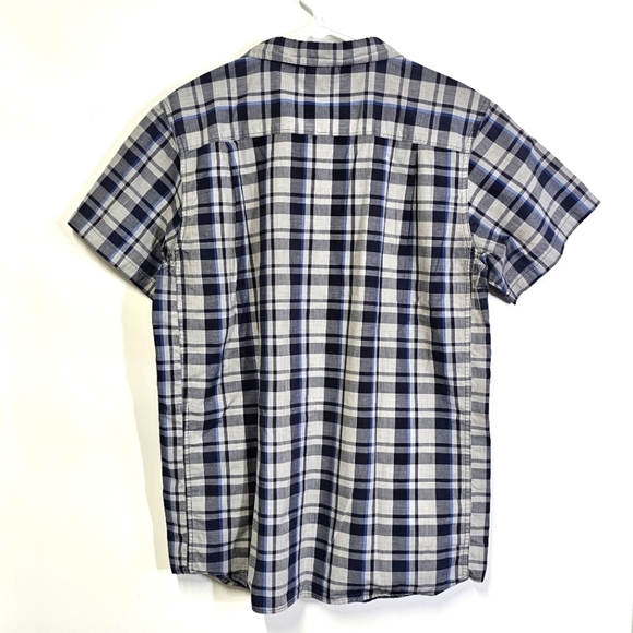 The North Face Men's Gray Blue Plaid Large Short Sleeve Casual Buttondown Shirt - Picture 2 of 10